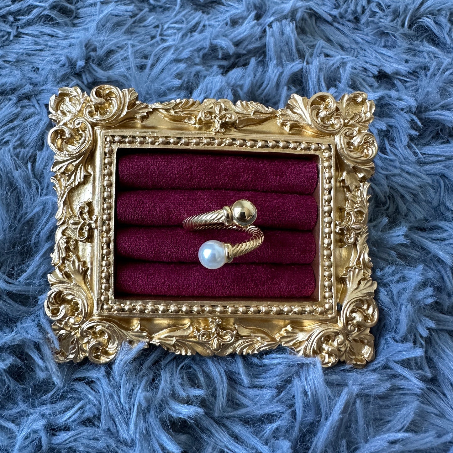 Gold and Pearl Twist