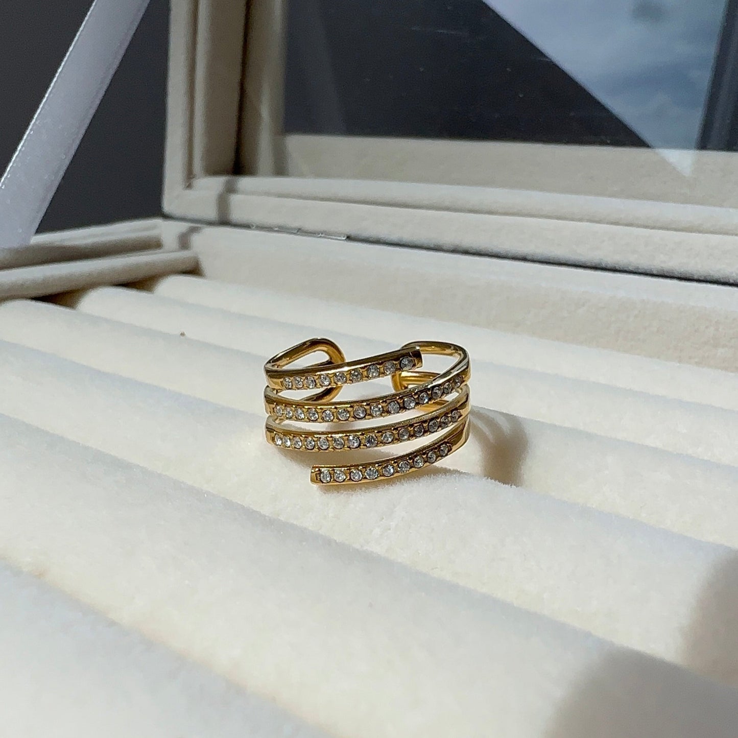 Layered Crystal Ring