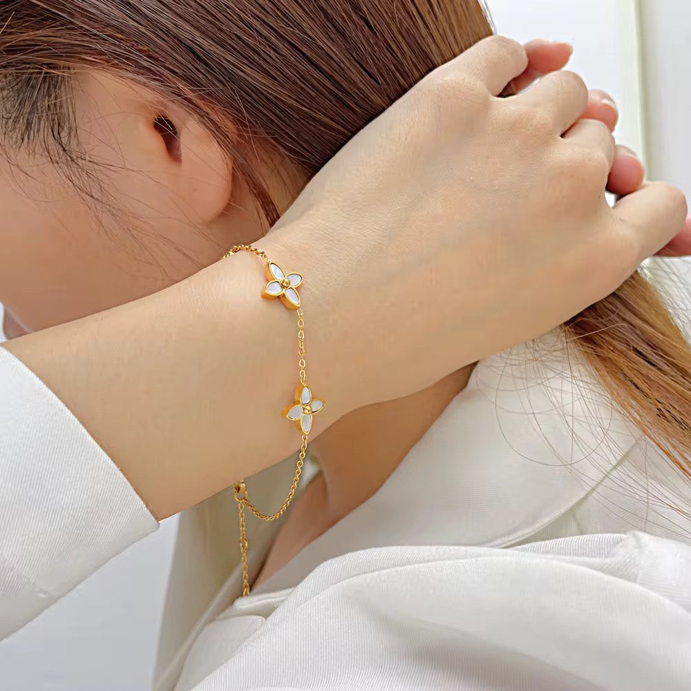 Soft Radiance Bracelet