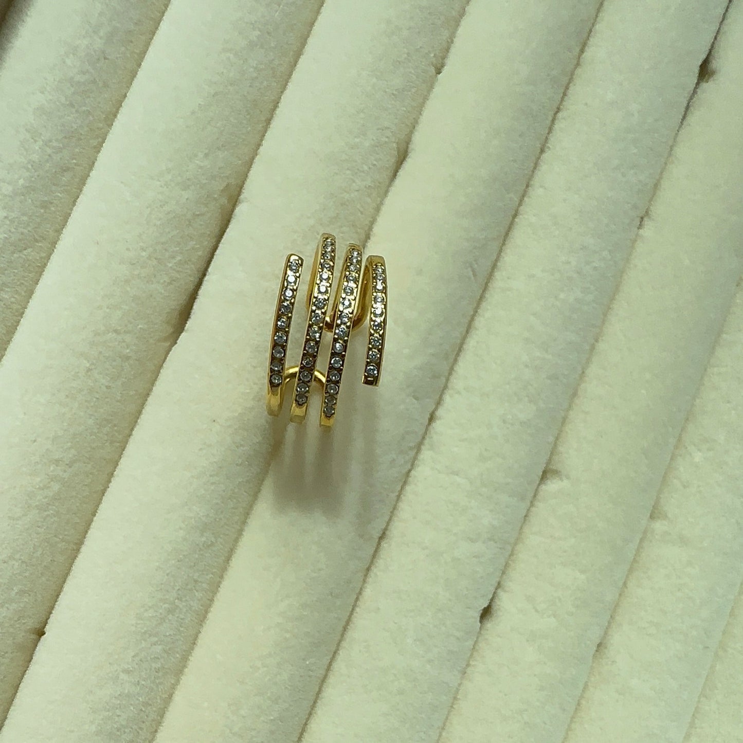 Layered Crystal Ring